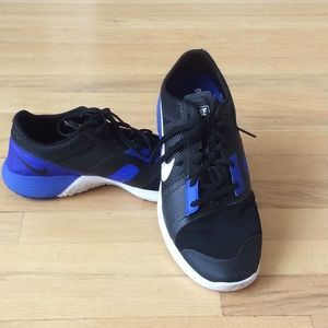 Nike FS Lite Trainer. Perfect condition. Size 10
